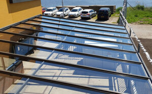 Conijn metaalbewerking kooloos zon en huis (1)