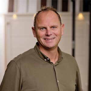 Christiaan helpt u graag verder!