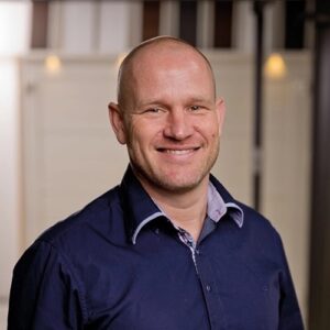 Pieter Waling helpt u graag verder!
